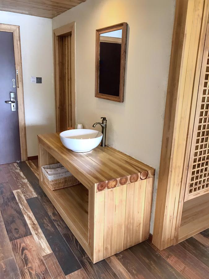 The Lake View Deyishe Resort In Thousand Island Lake Qianwu Εξωτερικό φωτογραφία