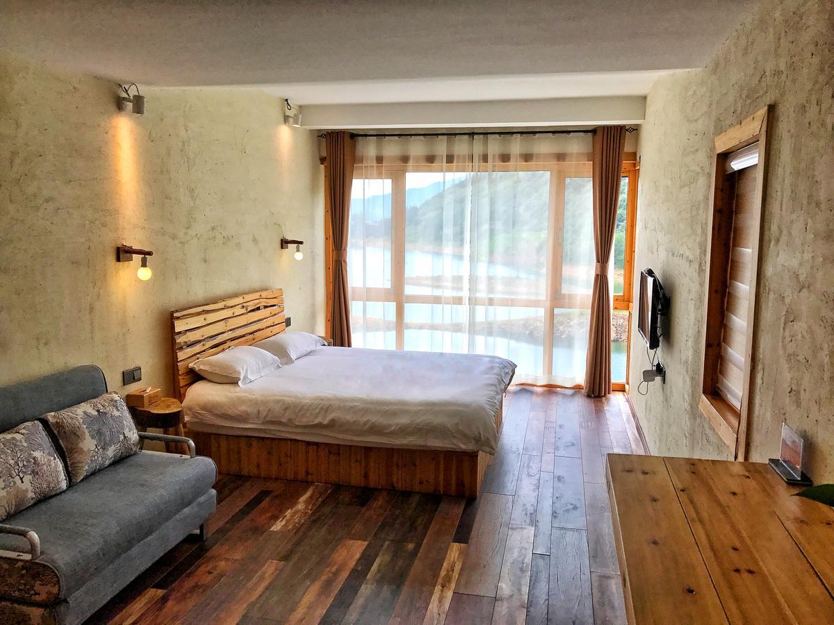 The Lake View Deyishe Resort In Thousand Island Lake Qianwu Εξωτερικό φωτογραφία