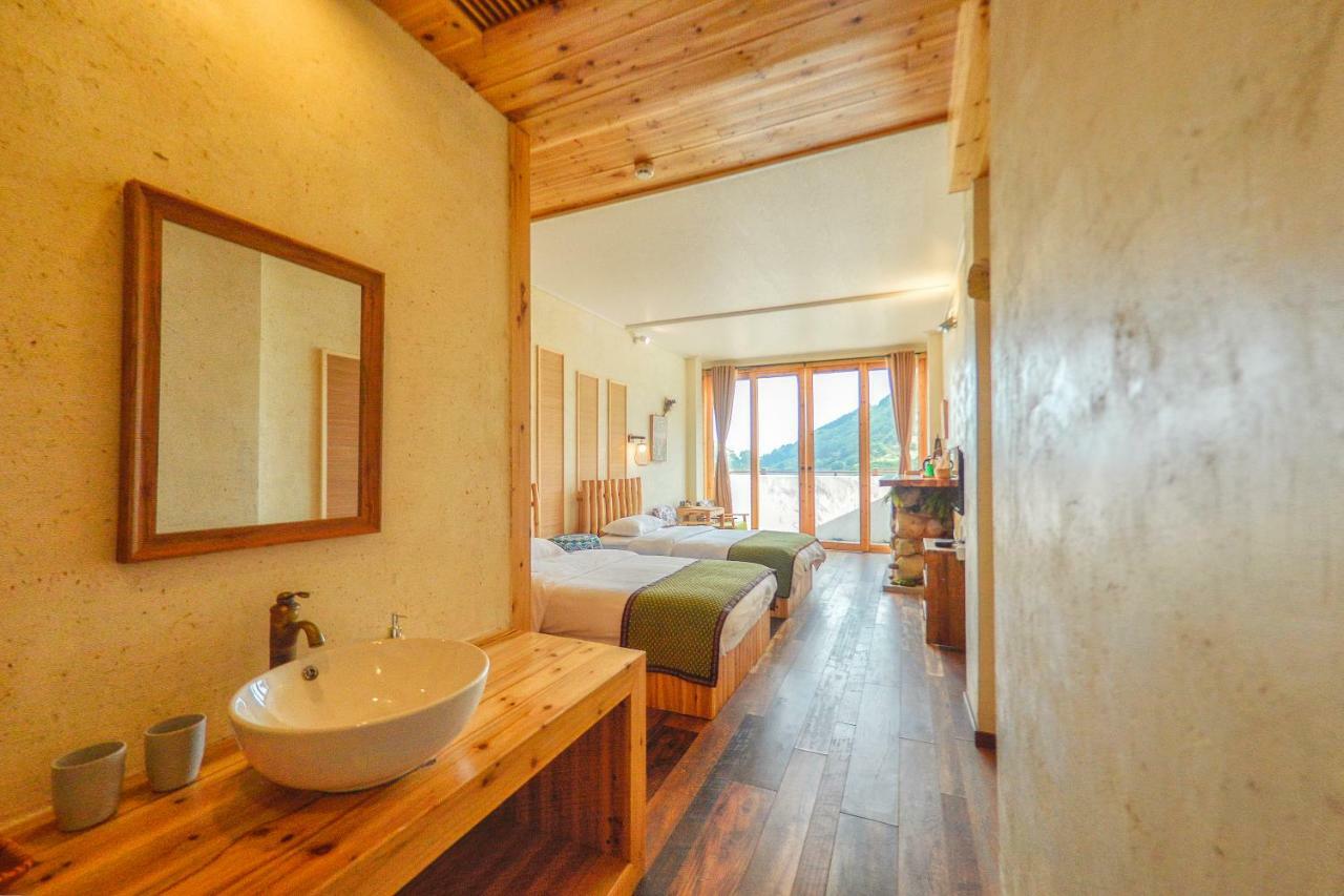 The Lake View Deyishe Resort In Thousand Island Lake Qianwu Εξωτερικό φωτογραφία